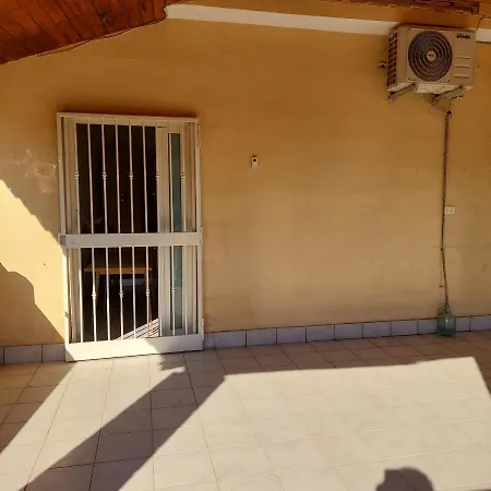 בית נופש Beach House Villaggio San Leonardo